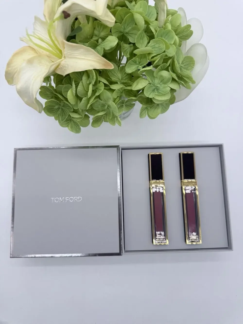 Tom Ford Lip Gloss Luxe Duo 08 INHIBITION & 22 SUNRISE PINK Gift Set Full Sz